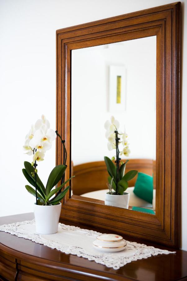 Villa Savina - Elegant Family Villa Overlooks Amalfi Coast - Positano Luaran gambar